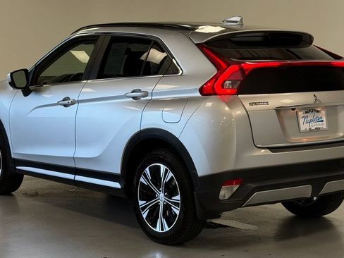 Used 2018 Mitsubishi Eclipse Cross SEL AWD/4WD image 4