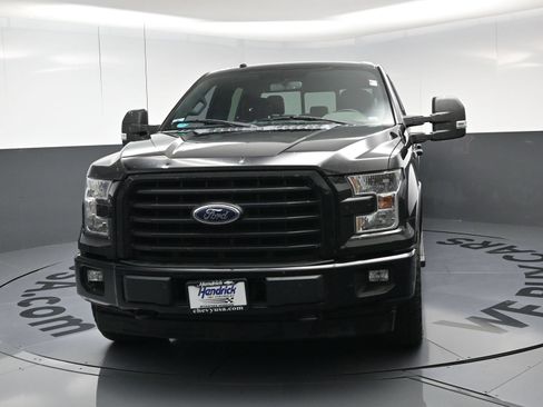 Used 2017 Ford F150 XLT w/ Equipment Group 302A Luxury AWD/4WD image 5
