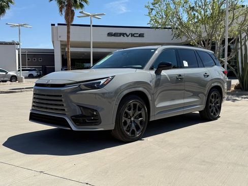 New 2026 Lexus TX 500h AWD image 9
