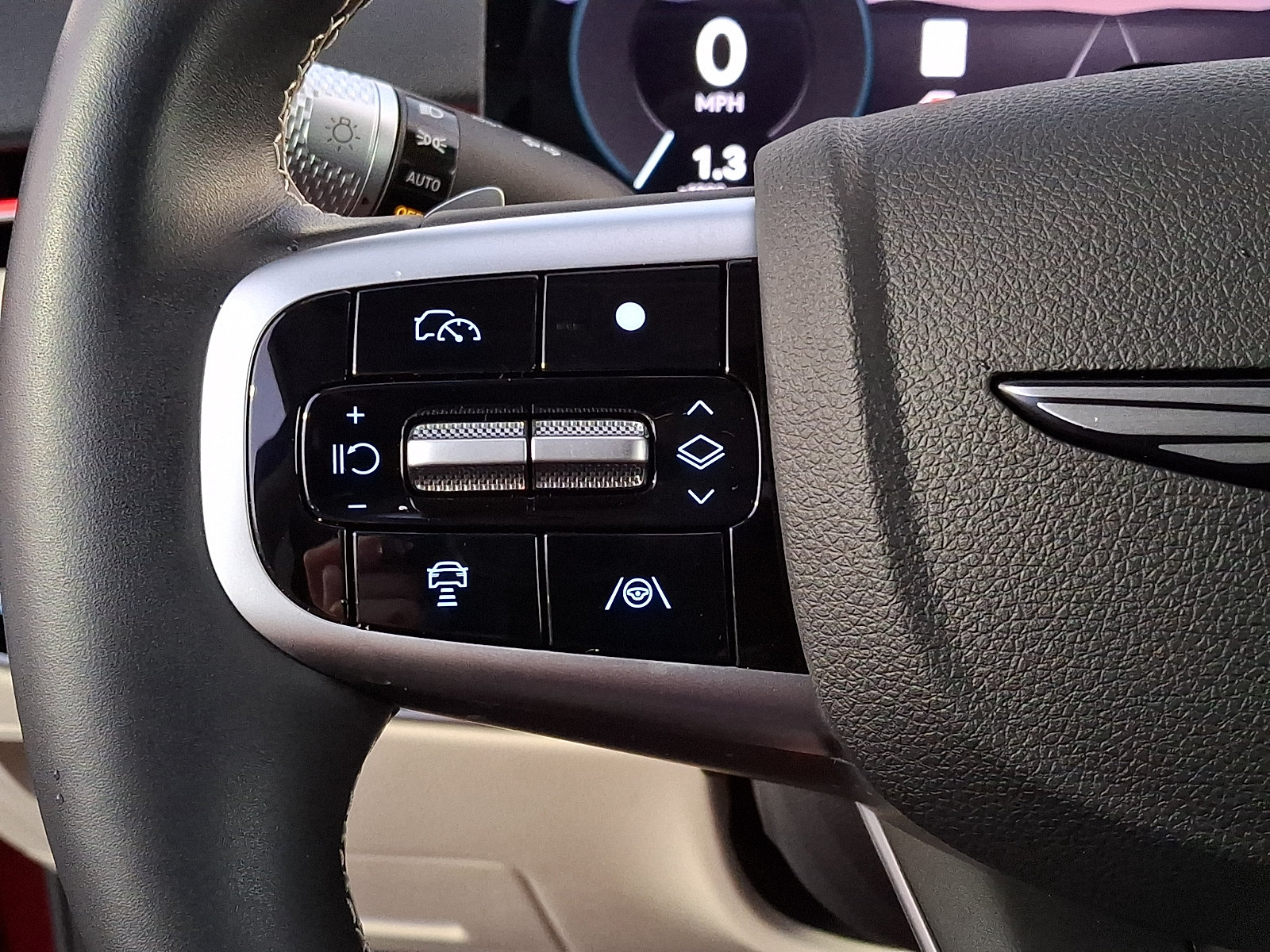 Certified 2026 Genesis GV70 2.5T Advanced AWD/4WD image 24