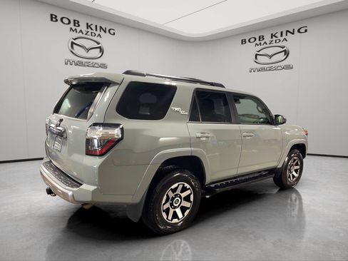 Used 2023 Toyota 4Runner TRD Off-Road AWD/4WD image 6