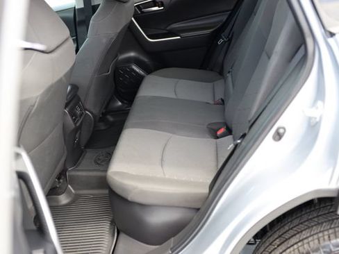 Used 2024 Toyota RAV4 XLE AWD/4WD image 37