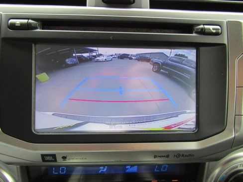 Used 2017 Toyota 4Runner Limited RWD image 18