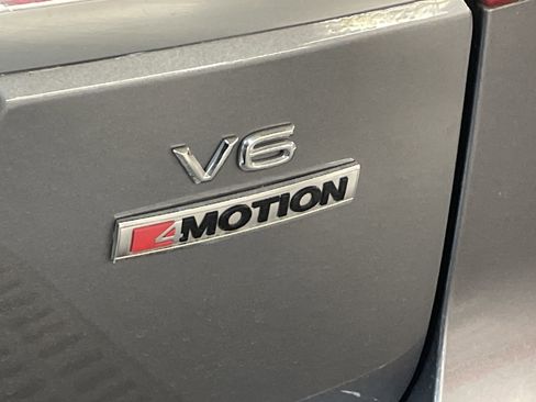 Used 2019 Volkswagen Atlas SE image 38