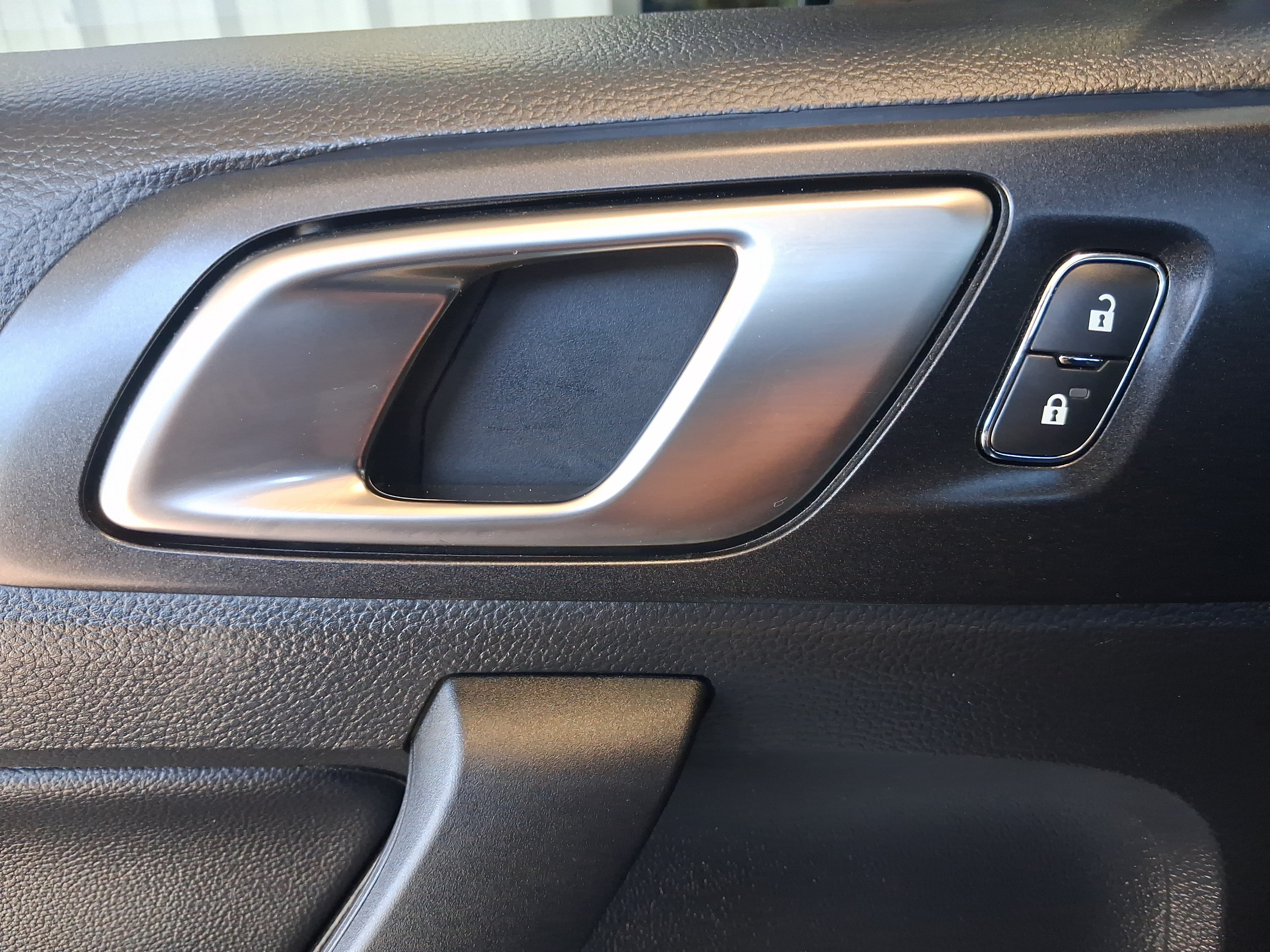 Used 2021 Ford Ranger Lariat w/ Tremor Off-Road Package AWD/4WD image 30