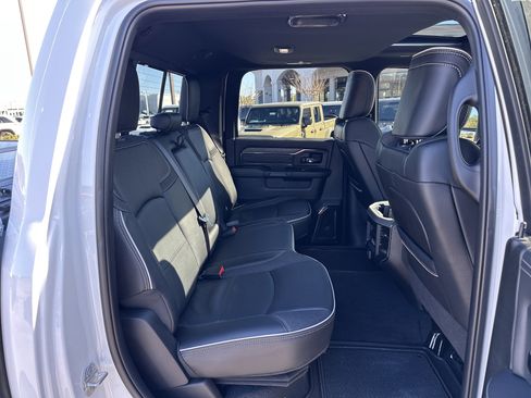 Used 2025 RAM 2500 Limited image 17
