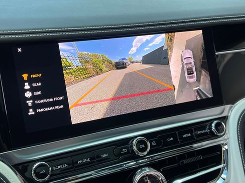 Used 2023 Bentley Flying Spur W12 AWD/4WD image 29