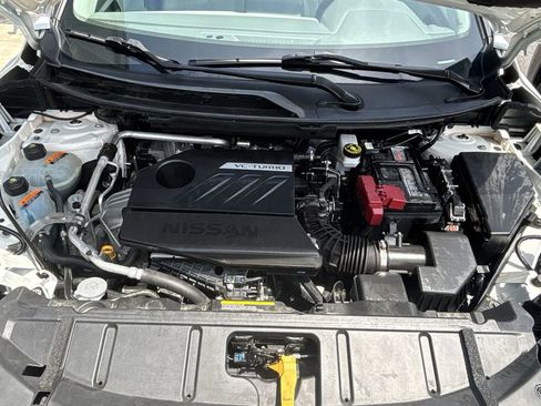Certified 2024 Nissan Rogue SV AWD/4WD image 18