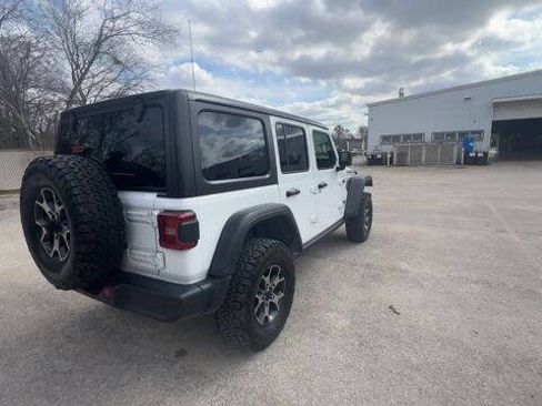 Used 2019 Jeep Wrangler Unlimited Rubicon w/ Safety Group image 8
