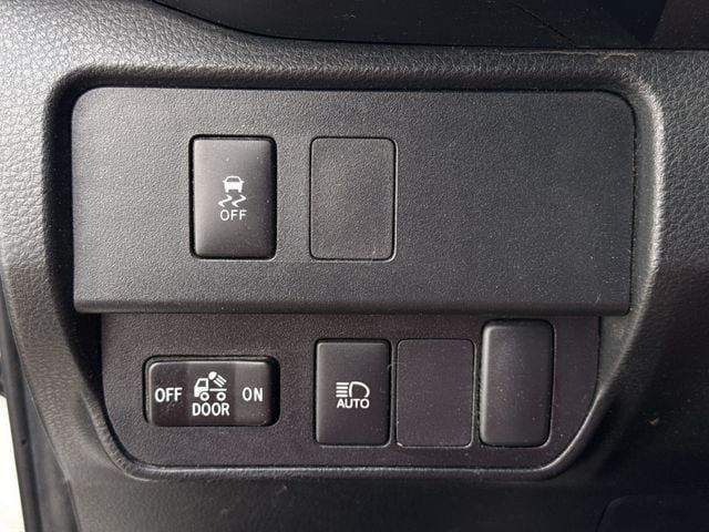 Used 2023 Toyota Tacoma SR w/ SR Convenience Package RWD image 20