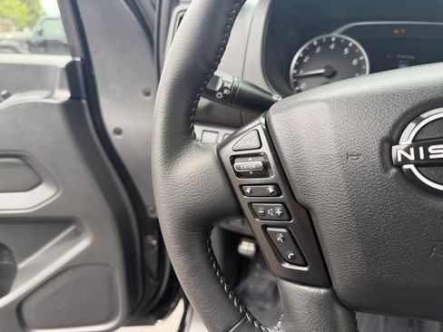 Used 2026 Nissan Frontier SV w/ All-Weather Content Package AWD/4WD image 22