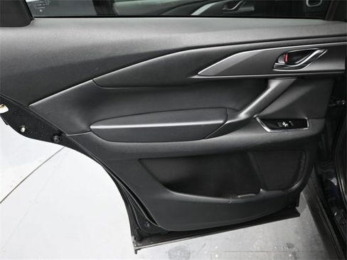 Used 2023 MAZDA CX-9 Touring Plus image 16