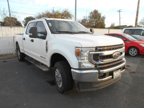 Used 2022 Ford F250 XL w/ STX Appearance Package image 1