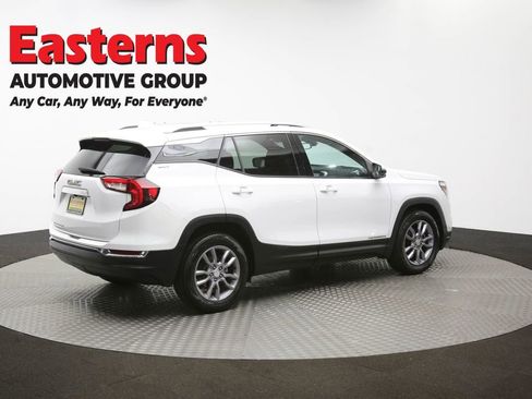 Used 2024 GMC Terrain SLT image 44