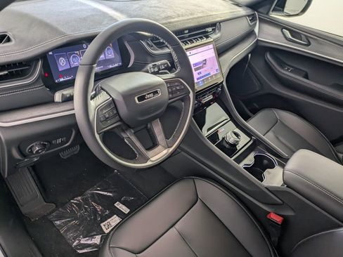 New 2025 Jeep Grand Cherokee L Limited w/ Black Appearance Package RWD image 11
