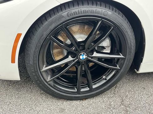 Used 2022 BMW 430i Coupe w/ M Sport Package image 4