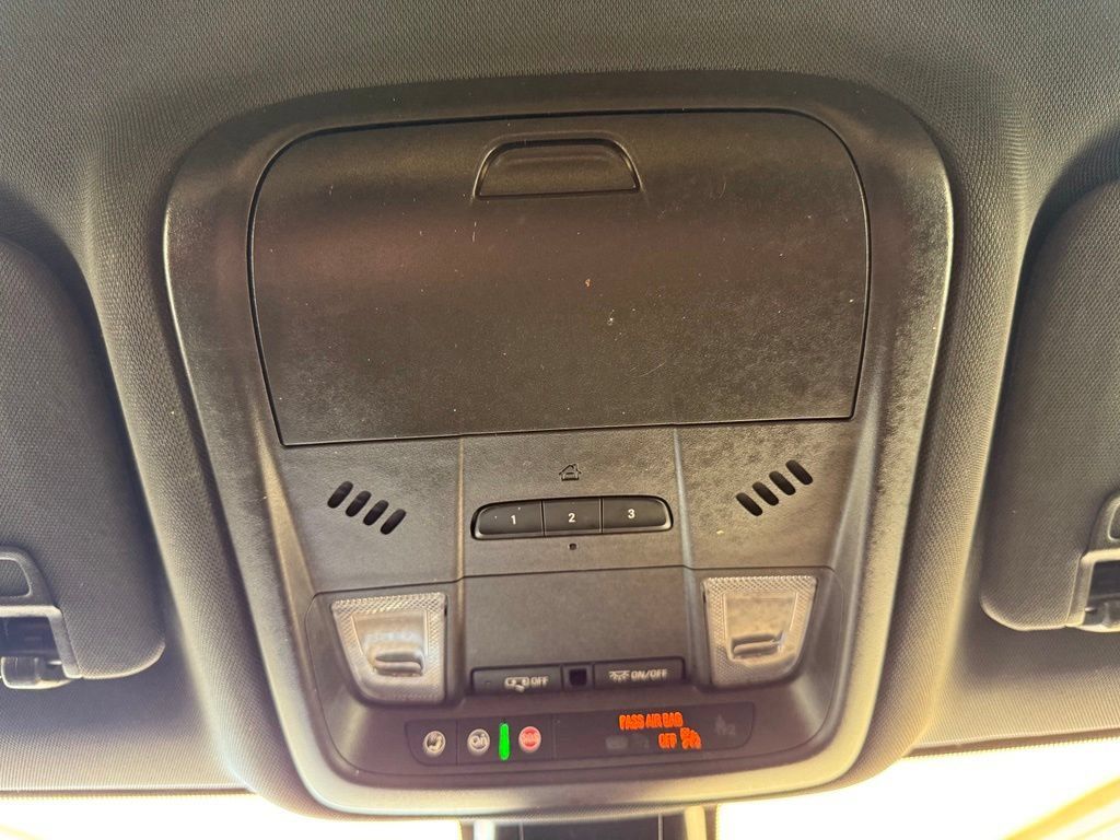 Used 2023 Chevrolet Blazer RS w/ Enhanced Convenience Package FWD image 45
