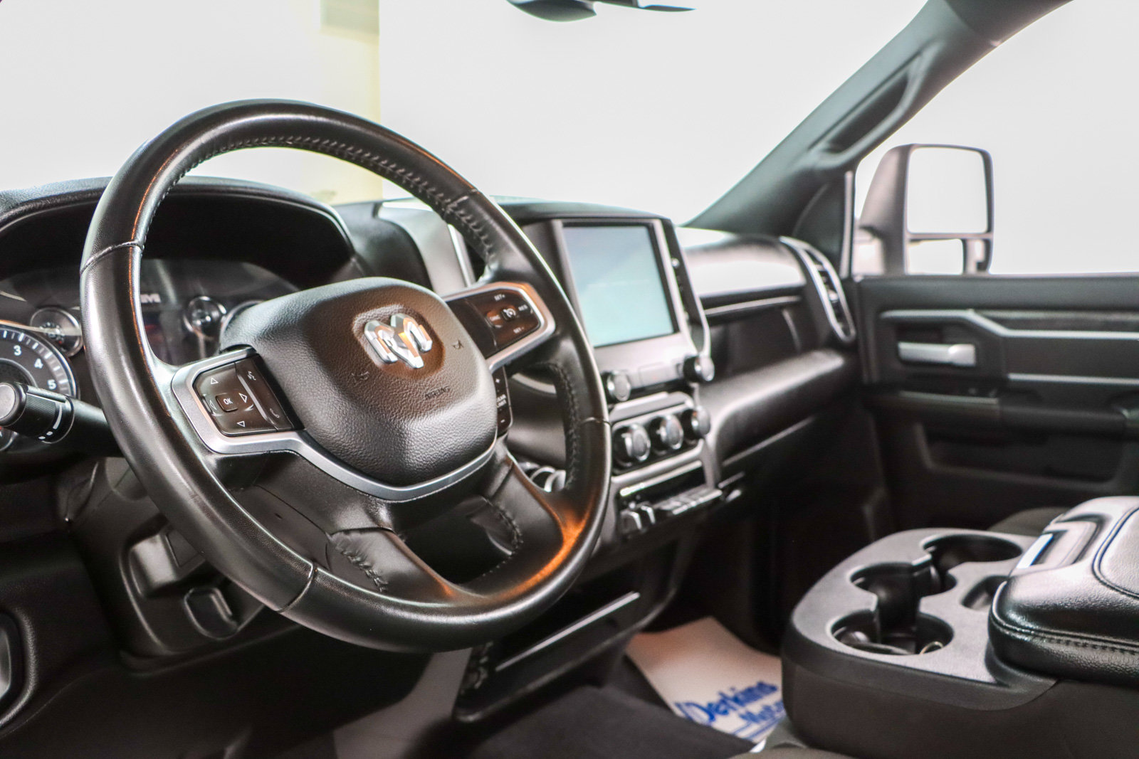 Used 2024 RAM 2500 Big Horn AWD/4WD image 24