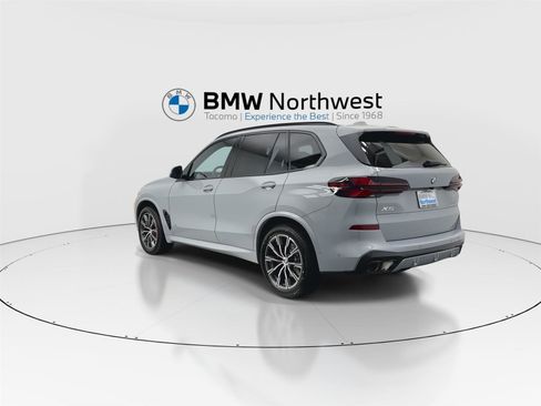 New 2026 BMW X5 xDrive40i w/ M Sport Package image 12