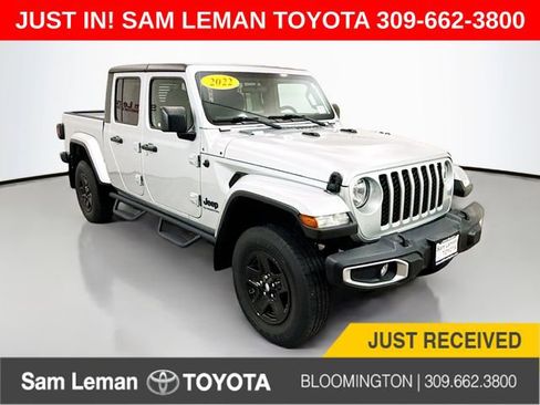 Used 2022 Jeep Gladiator Sport AWD/4WD image 1