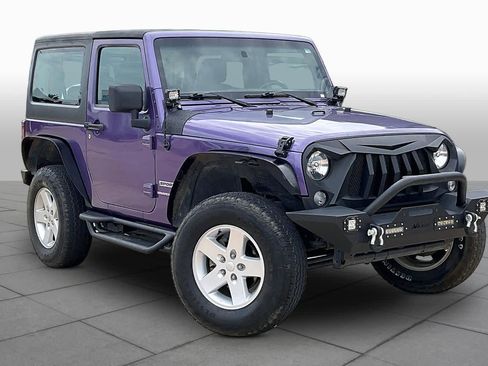 Used 2018 Jeep Wrangler Sport AWD/4WD image 4