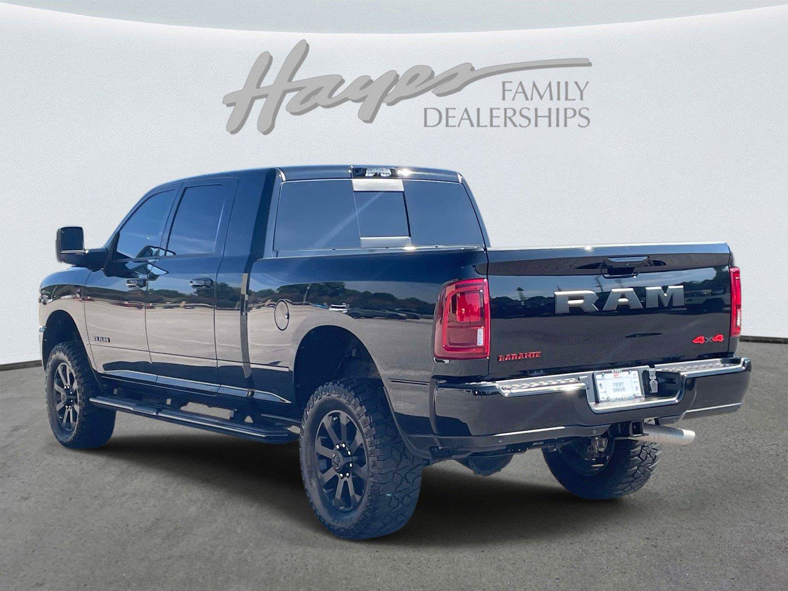 Used 2026 RAM 2500 Laramie w/ Night Edition AWD/4WD image 5