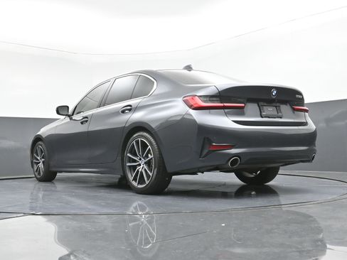 Used 2020 BMW 330i Sedan w/ Convenience Package image 29