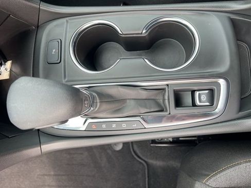 Used 2023 Chevrolet Equinox LT image 22