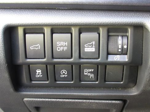 Used 2022 Subaru Forester Wilderness w/ Wilderness Package AWD/4WD image 35