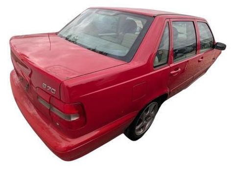 Used 1999 Volvo S70 T5 FWD image 5