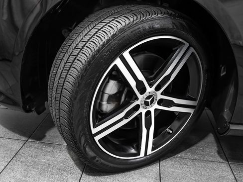 Used 2020 Mercedes-Benz CLA 250 4MATIC image 7