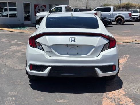 Used 2016 Honda Civic EX-T image 4
