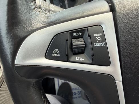 Used 2017 Chevrolet Equinox LT AWD/4WD image 23