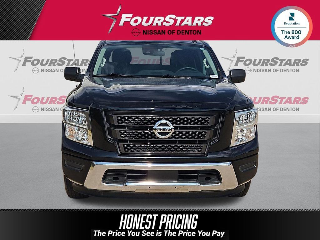 Used 2021 Nissan Titan SV RWD image 1
