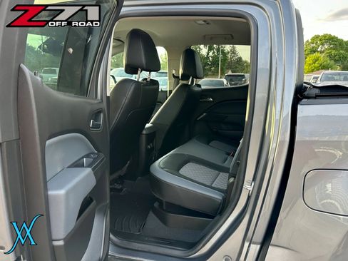 Used 2021 Chevrolet Colorado Z71 AWD/4WD image 21