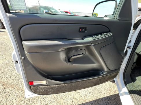 Used 2005 GMC Sierra 1500 SLE w/ Light Duty Power Package RWD image 12