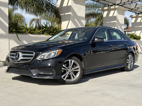 Used 2014 Mercedes-Benz E 250 BlueTEC Sedan image 1