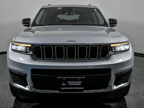 Used 2022 Jeep Grand Cherokee L Limited image 4