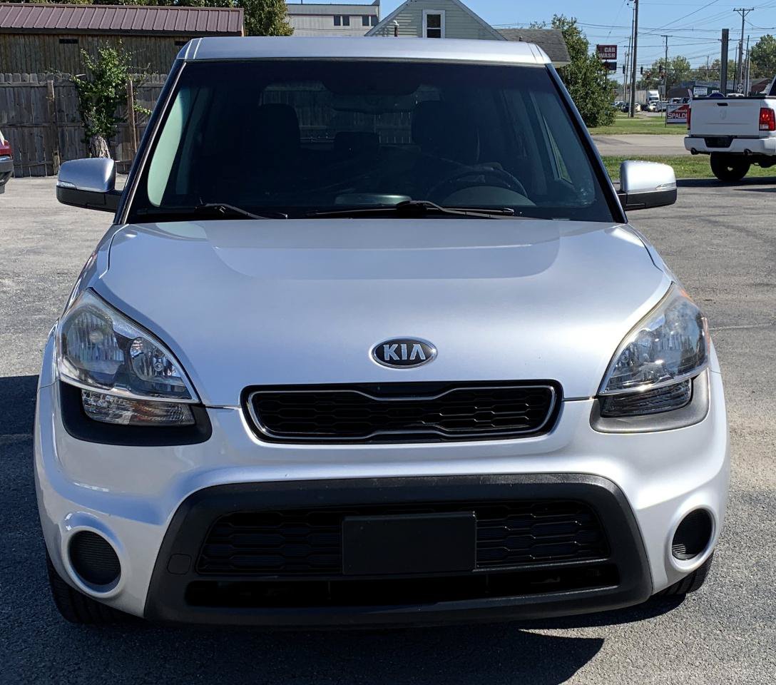 Used 2013 Kia Soul + w/ Audio Pkg FWD image 8
