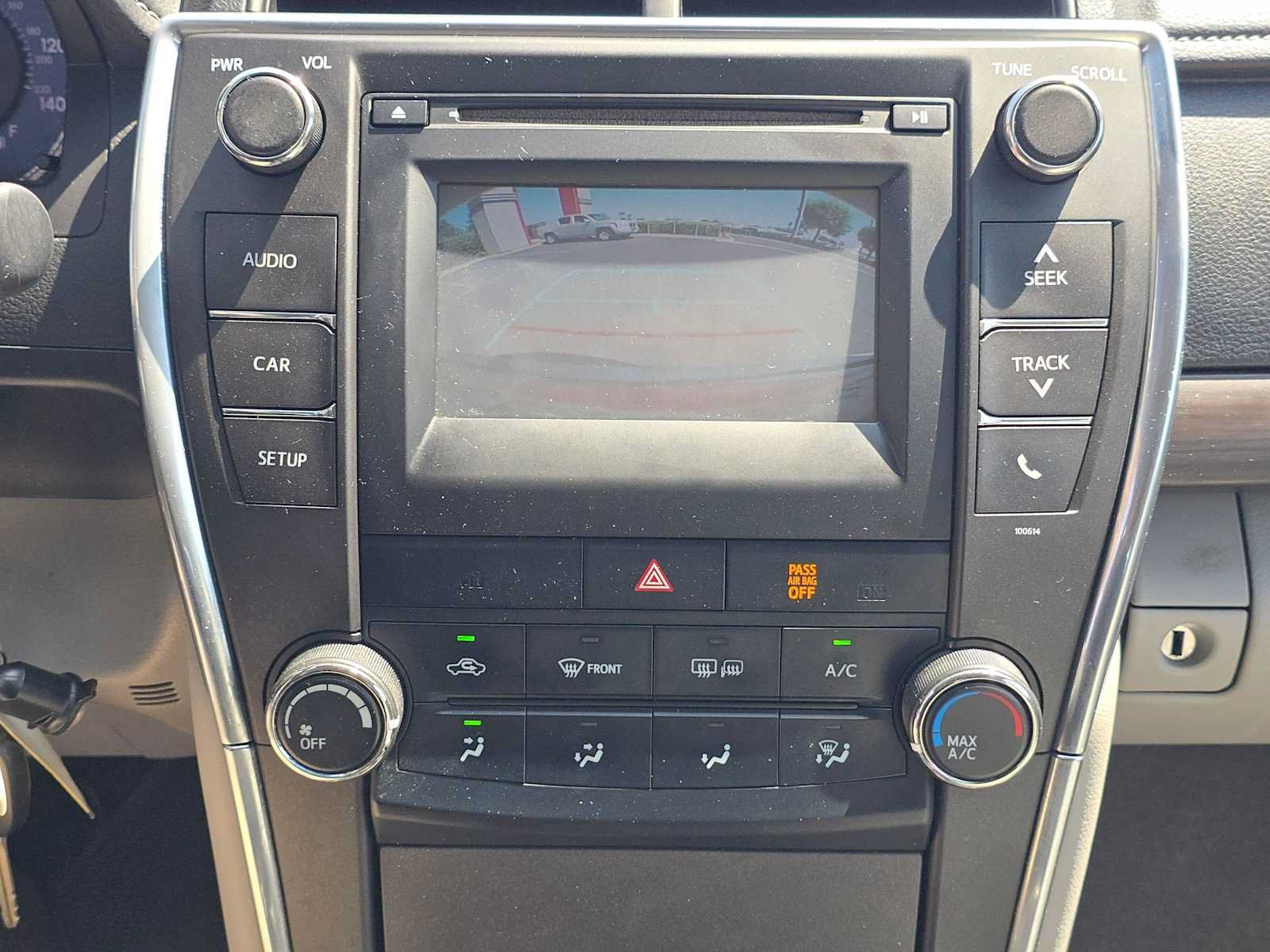 Used 2017 Toyota Camry LE FWD image 26