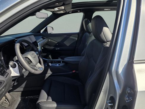 New 2026 Lexus TX 350 AWD image 13