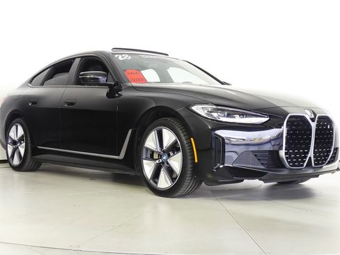 Certified 2023 BMW i4 eDrive35 w/ Premium Package RWD image 4