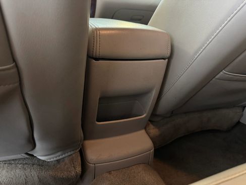 Used 2011 Chevrolet Impala LTZ image 24