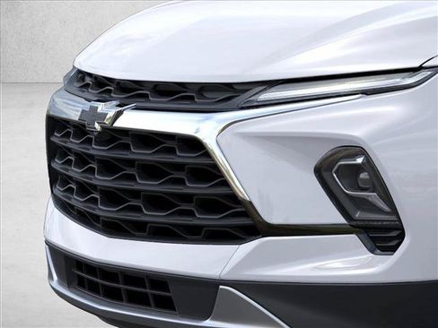 New 2026 Chevrolet Blazer LT FWD image 13