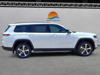 New 2026 Jeep Grand Cherokee L Limited w/ Luxury Tech Group II