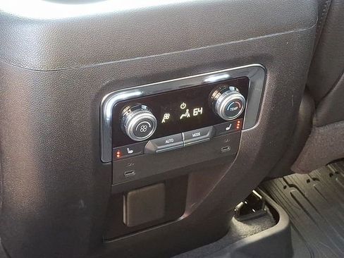 New 2026 GMC Yukon Denali w/ Sun & Power Step Package image 13