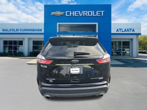Used 2019 Ford Edge Titanium w/ Equipment Group 301A image 6