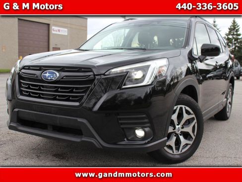 Used 2024 Subaru Forester Premium AWD/4WD image 1