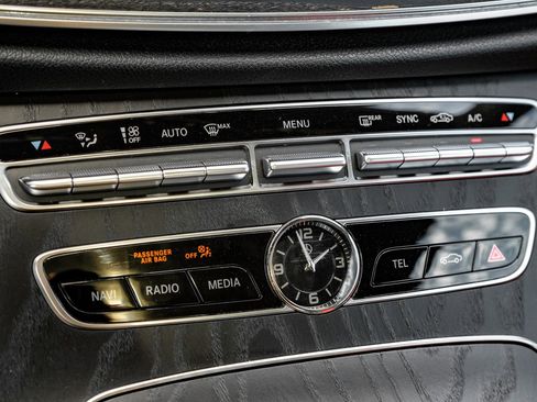 Used 2020 Mercedes-Benz E 450 Coupe w/ AMG Line image 22