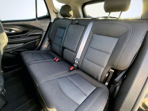 Used 2023 GMC Terrain SLE w/ Driver Convenience Package image 26